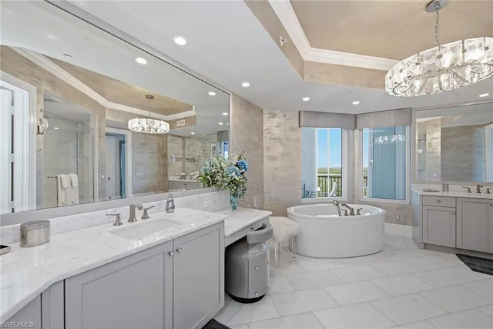 13665 Vanderbilt Dr 603, Naples, Florida 34110