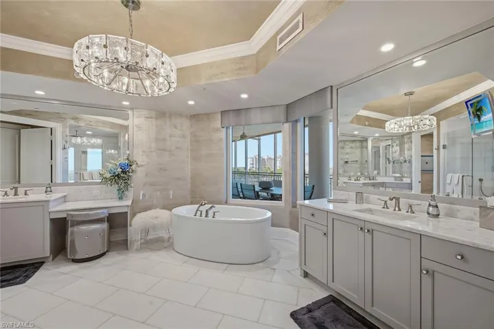 13665 Vanderbilt Dr 603, Naples, Florida 34110