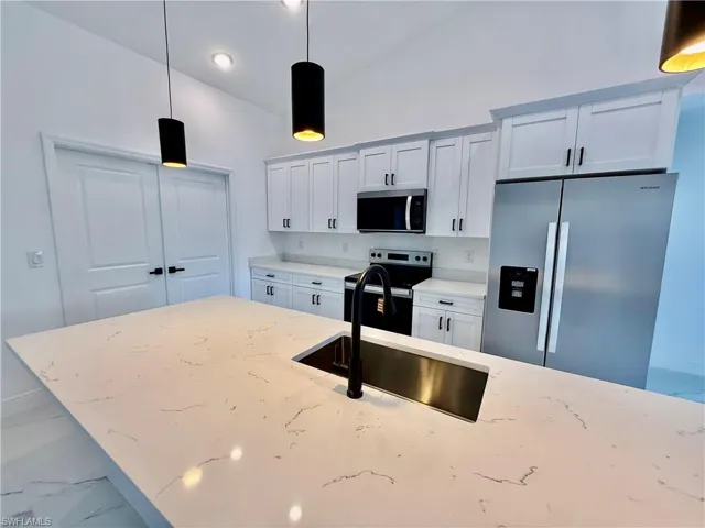 2600 26th St W, Lehigh Acres, Florida 33971