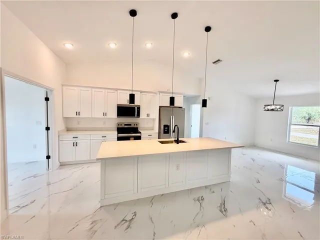 2600 26th St W, Lehigh Acres, Florida 33971