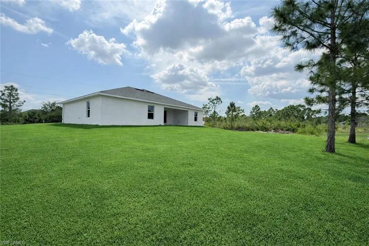 2600 26th St W, Lehigh Acres, Florida 33971