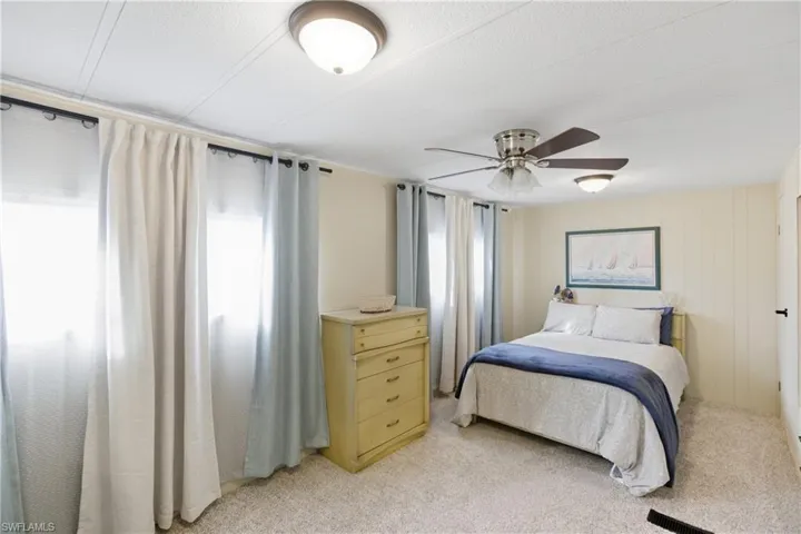 515 Blossom Ct, North Fort Myers, Florida 33917