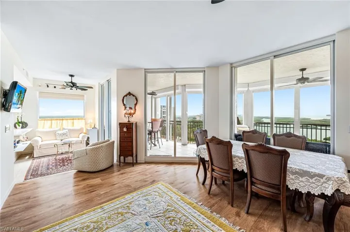 1001  Arbor Lake  DR, Naples, FL 34110