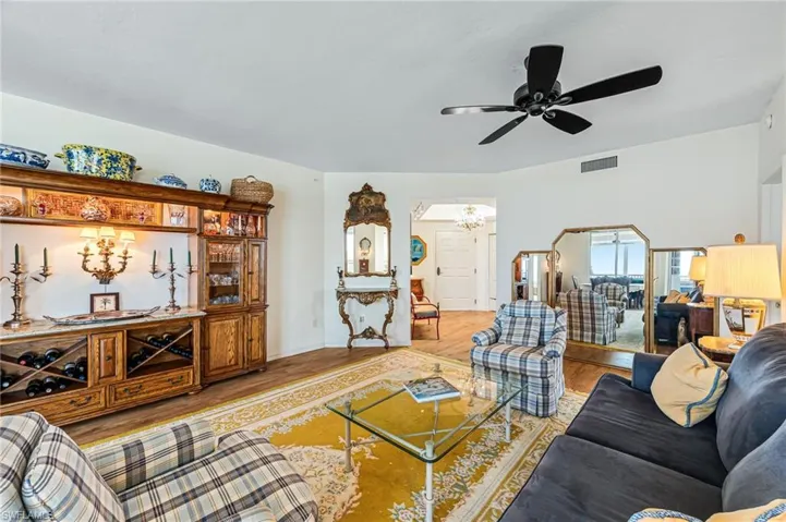 1001  Arbor Lake  DR, Naples, FL 34110