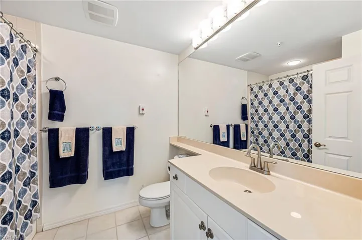 1001  Arbor Lake  DR, Naples, FL 34110