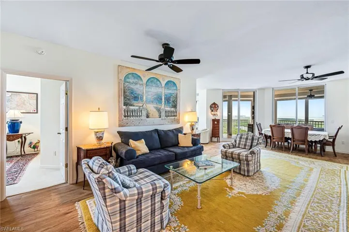 1001  Arbor Lake  DR, Naples, FL 34110