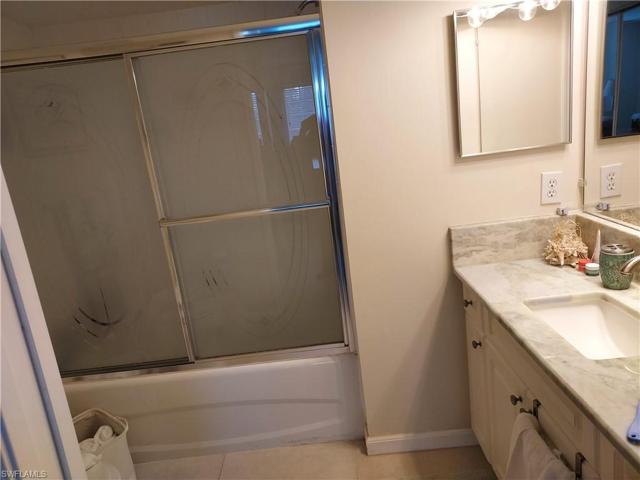 2nd Bathroom