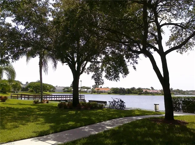 505 Windsor Sq 201, Naples, Florida 34104