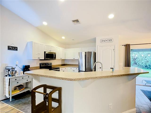 3315 43rd ST W, LEHIGH ACRES FL 33971