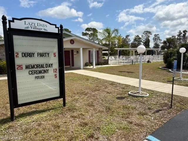 653  Future  DR, North Fort Myers, FL 33917