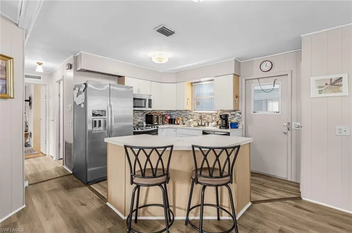 653  Future  DR, North Fort Myers, FL 33917