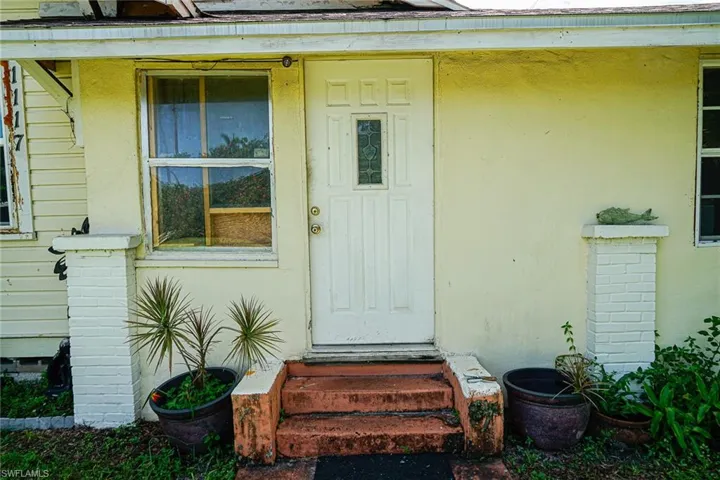 1117  Rose  AVE, Fort Myers, FL 33916