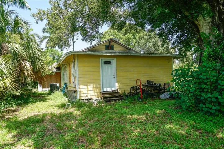1117  Rose  AVE, Fort Myers, FL 33916