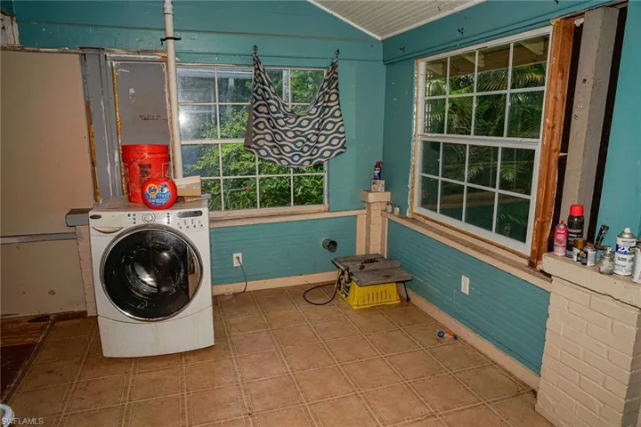 1117  Rose  AVE, Fort Myers, FL 33916