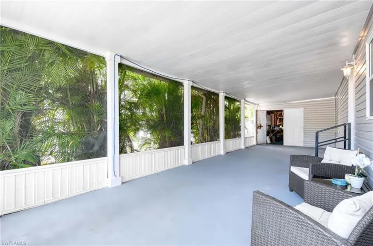 3  Sonderhen  DR, Naples, FL 34114