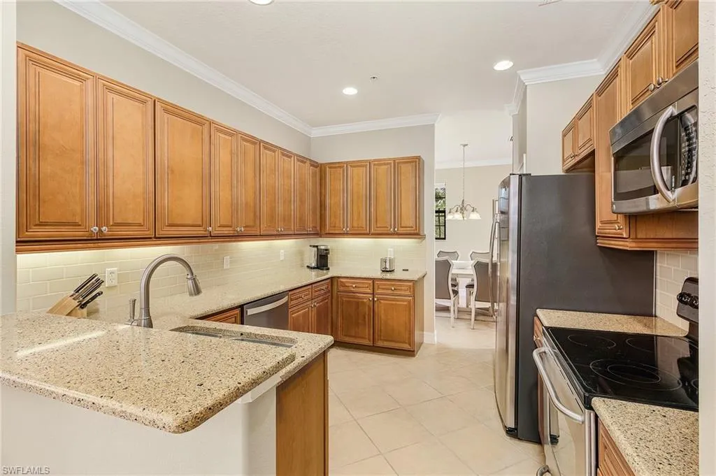 10462 Smokehouse Bay DR, Naples, FL 34120,224065976