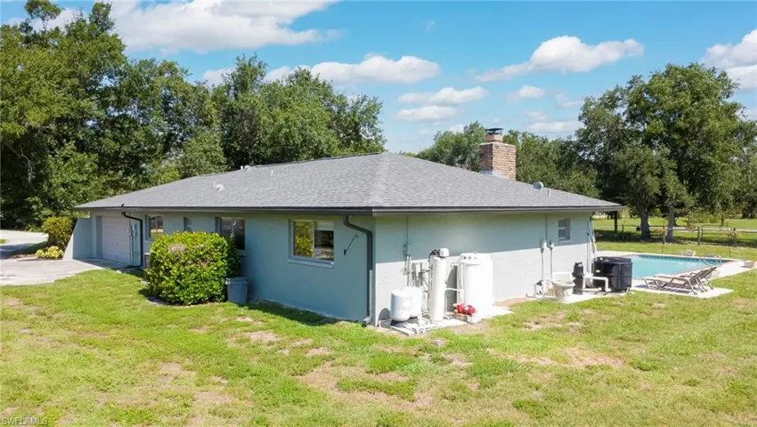 19250 Tammy Ln, North Fort Myers, Florida 33917