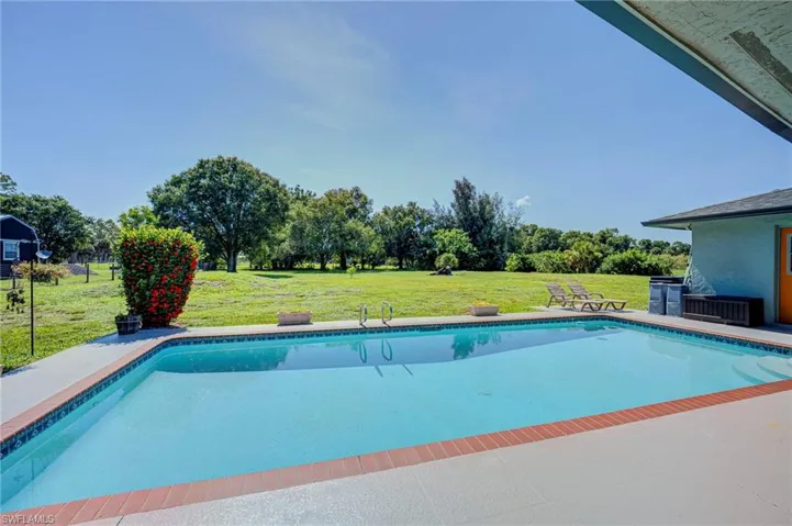 19250 Tammy Ln, North Fort Myers, Florida 33917