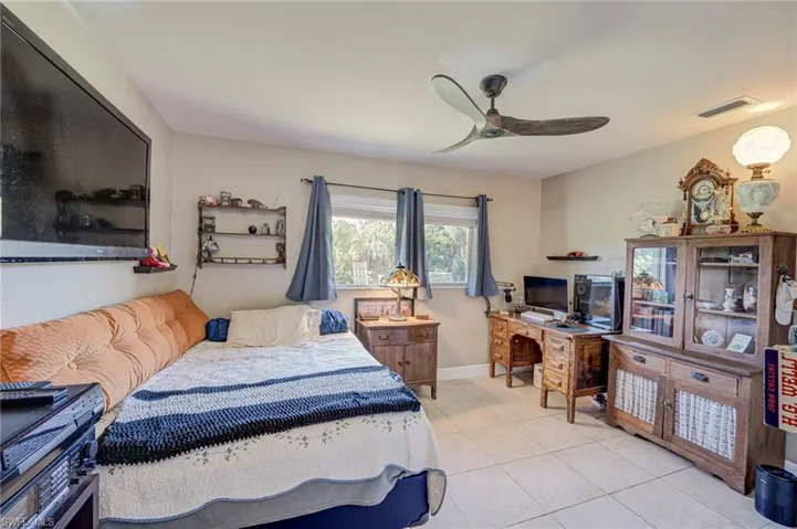 19250 Tammy Ln, North Fort Myers, Florida 33917