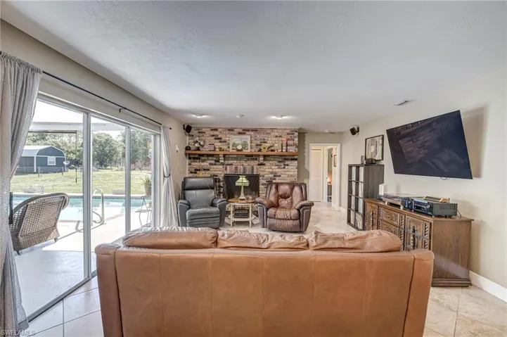 19250 Tammy Ln, North Fort Myers, Florida 33917