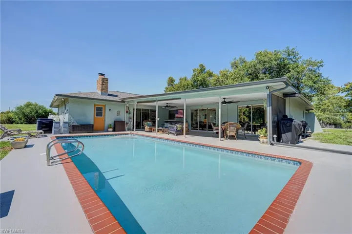 19250 Tammy Ln, North Fort Myers, Florida 33917