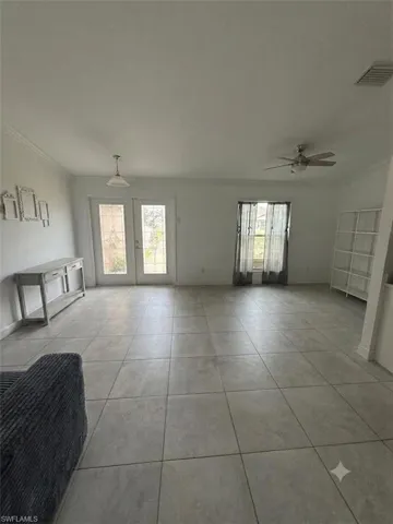 2504 Nw 19th Pl, Cape Coral, Florida 33993