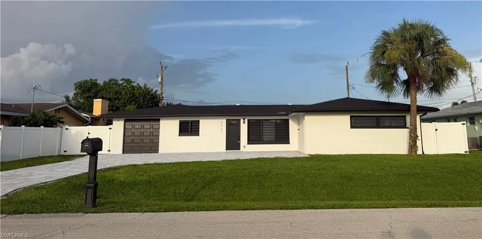 4937 Edith Esplanade, Cape Coral, Florida 33904