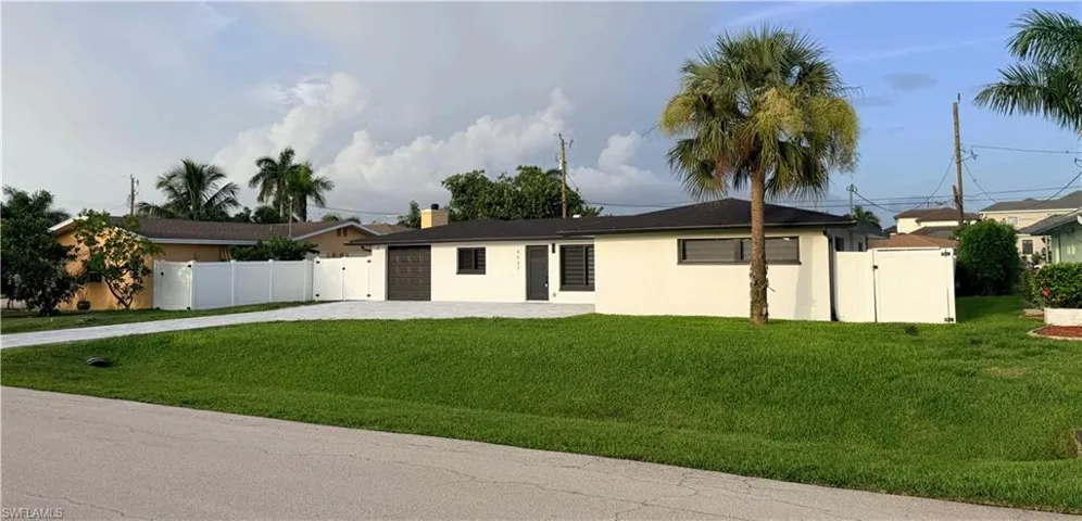 4937 Edith Esplanade, Cape Coral, Florida 33904