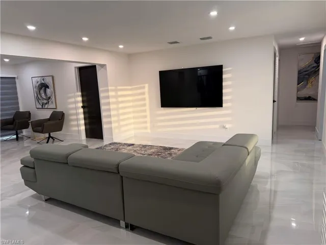 4937 Edith Esplanade, Cape Coral, Florida 33904