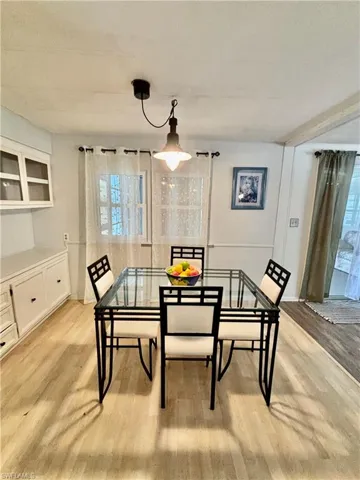 730 Knotty Pine Cir, North Fort Myers, Florida 33917