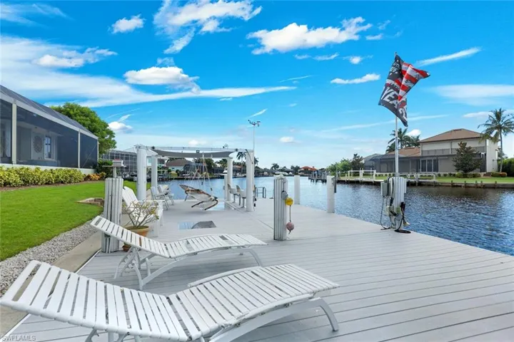 60 Covewood Ct, Marco Island, Florida 34145