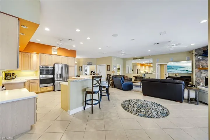 60 Covewood Ct, Marco Island, Florida 34145