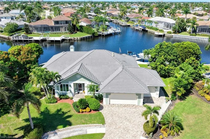 60 Covewood Ct, Marco Island, Florida 34145