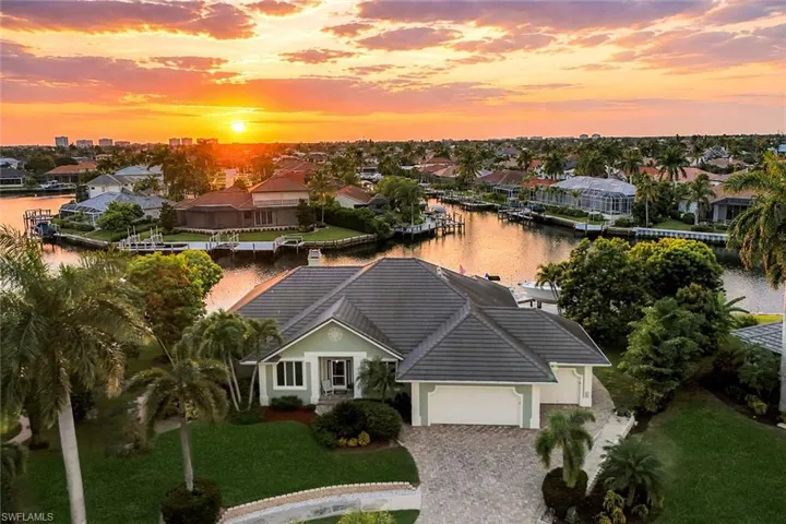 60 Covewood Ct, Marco Island, Florida 34145