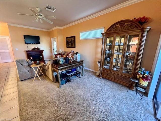19915  Lake Vista  CIR, LEHIGH ACRES, FL 33936