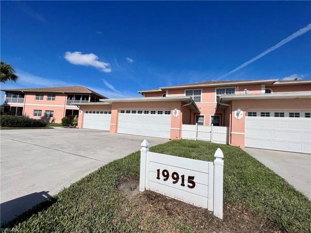 19915  Lake Vista  CIR, LEHIGH ACRES, FL 33936