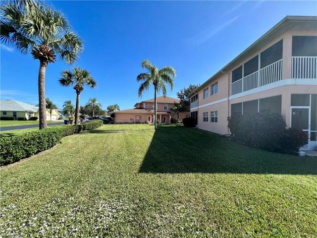 19915  Lake Vista  CIR, LEHIGH ACRES, FL 33936