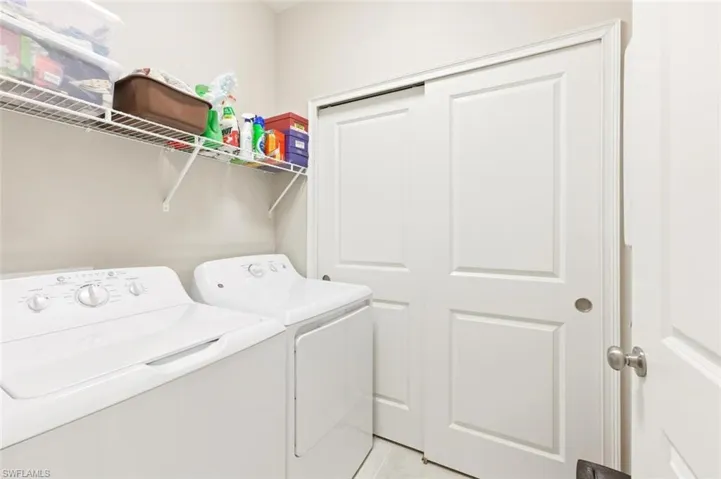 9440 Benvenuto Ct 3-104, Naples, Florida 34119