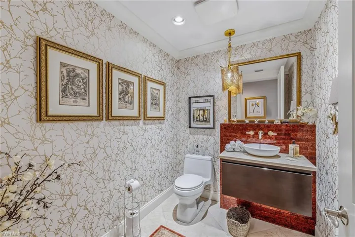 13675 Vanderbilt Dr 707, Naples, Florida 34110
