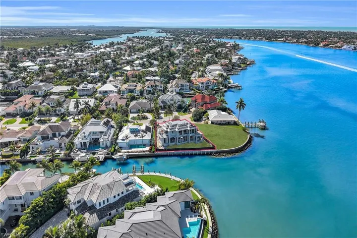 1305 Marlin Dr, Naples, Florida 34102