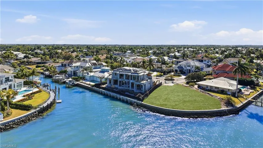 1305 Marlin Dr, Naples, Florida 34102