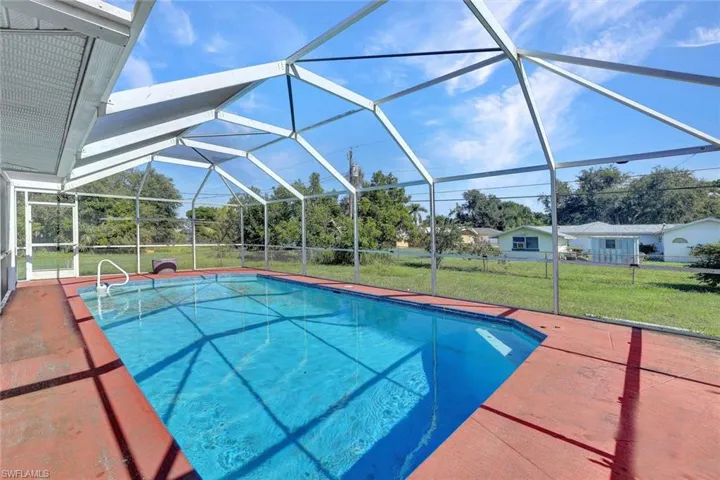 7257 Lobelia Rd, Fort Myers Fl 33967