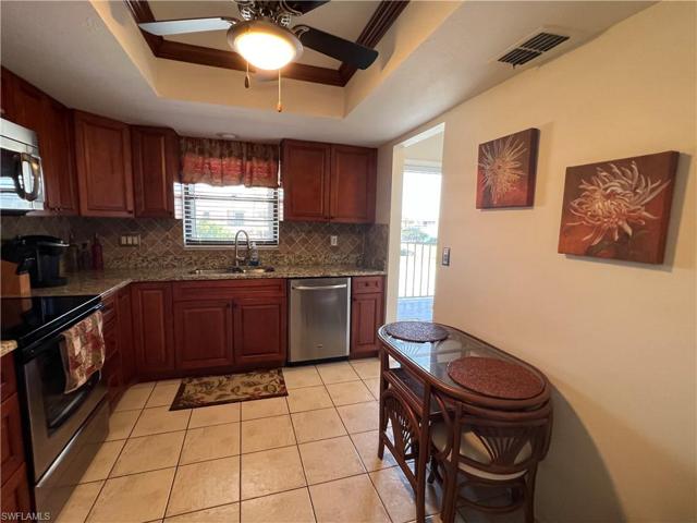 3720 SE 10th AVE # 6, CAPE CORAL FL 33904