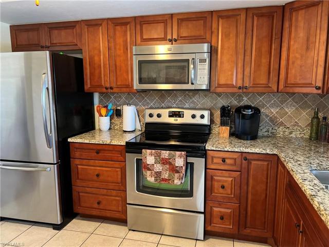 3720 SE 10th AVE # 6, CAPE CORAL FL 33904