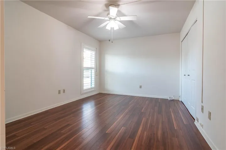 2069 W Lakeview  BLVD, North Fort Myers, FL 33903