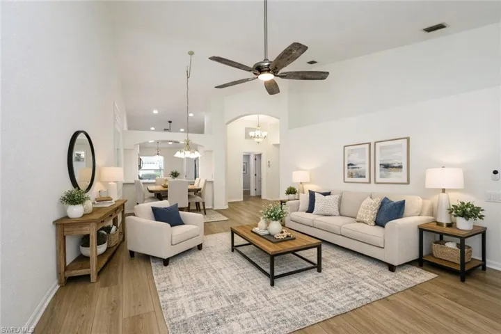 8196 Ibis Cove Cir B210, Naples, Florida 34119