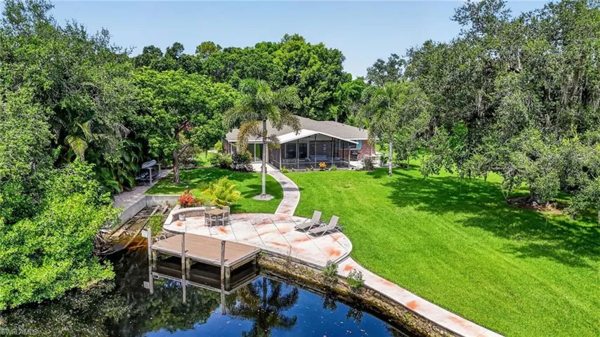 27278 Tennessee St, Bonita Springs, Florida 34135