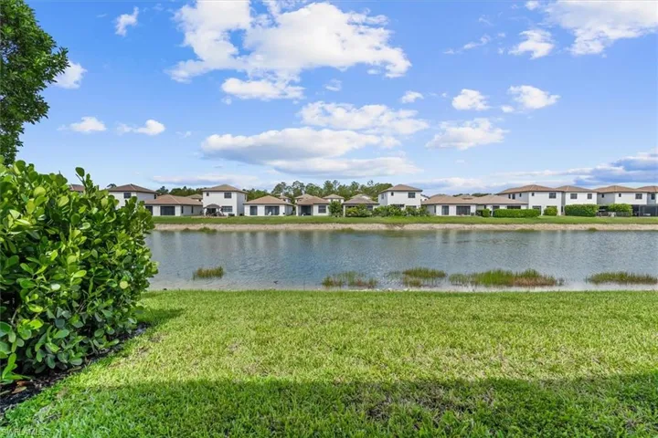 8968 Madrid Cir, Naples, Florida 34104