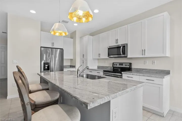 8968 Madrid Cir, Naples, Florida 34104