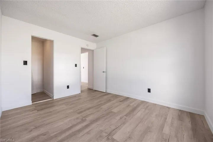 13 Pinewood Blvd, Lehigh Acres, Florida 33936